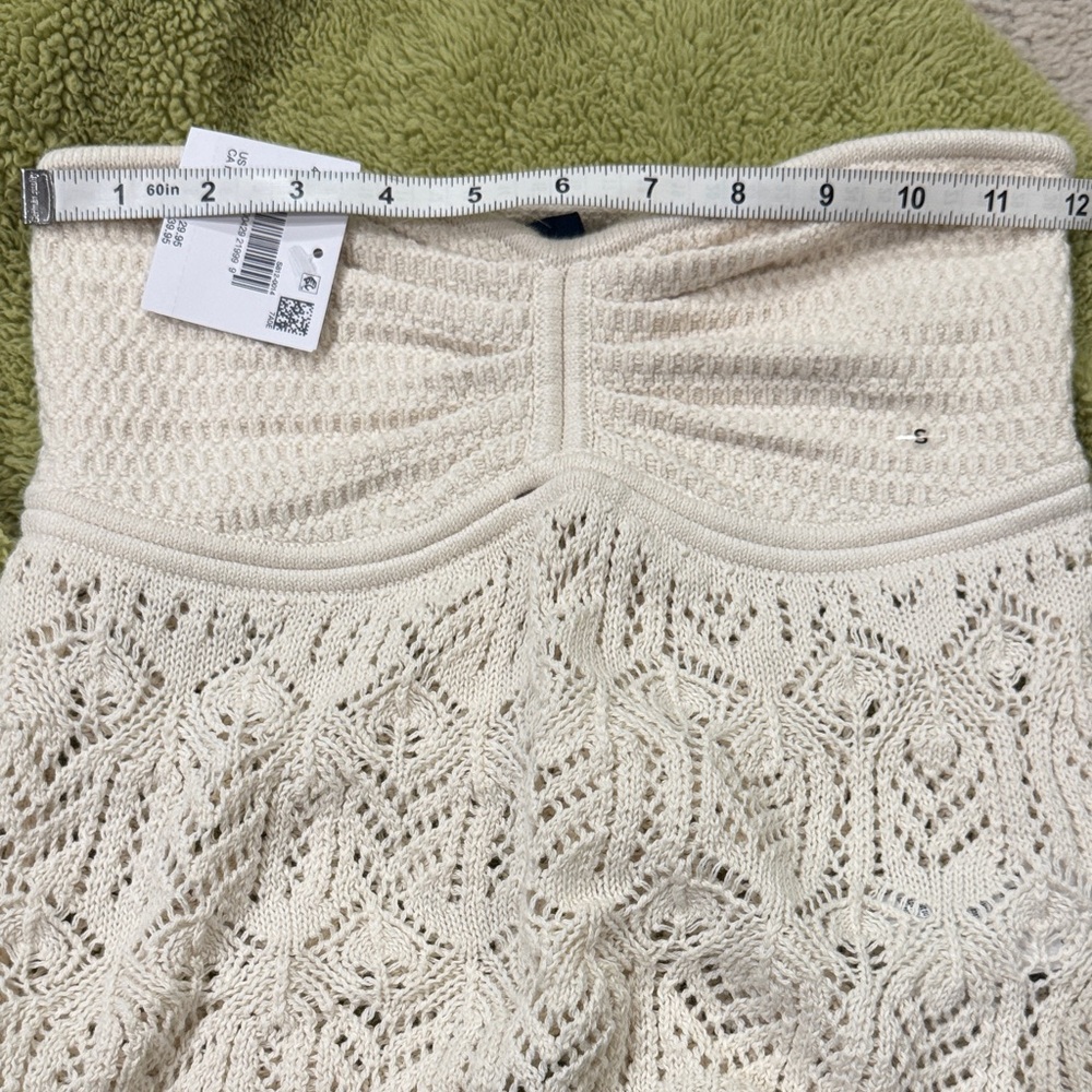 American Eagle Cream Knit Strapless Top. New With Tags !! Size Small - Picture 6 of 7